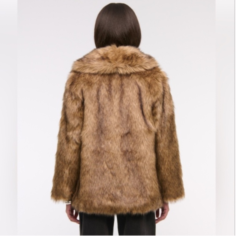 Abercrombie & Fitch Faux Fur Tan Brown Coat - Picture 2 of 5